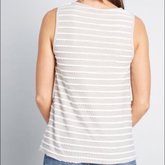 Mod Cloth | Playfully Functioning Knit Tank Top - Picture 3 of 7